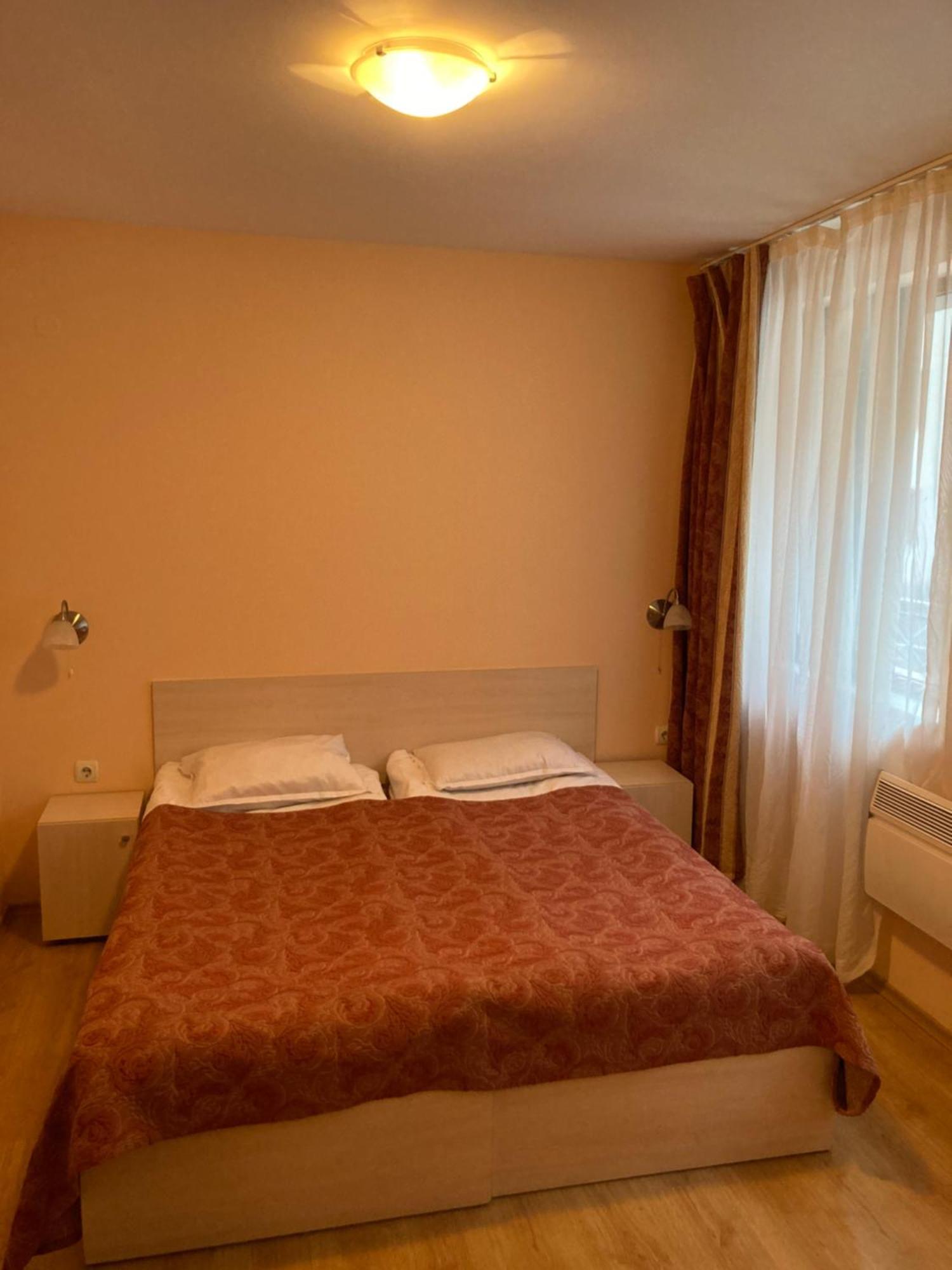 The Castle Complex - Apartment 401 ปอมโปโรโว ภายนอก รูปภาพ