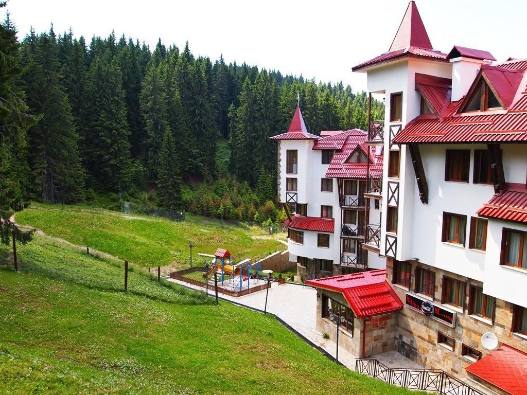 The Castle Complex - Apartment 401 ปอมโปโรโว ภายนอก รูปภาพ